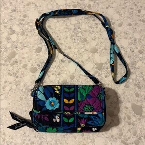 NWT Vera Bradley On the Square wristlet 2.0 Katalina Blues adj. shoulder strap